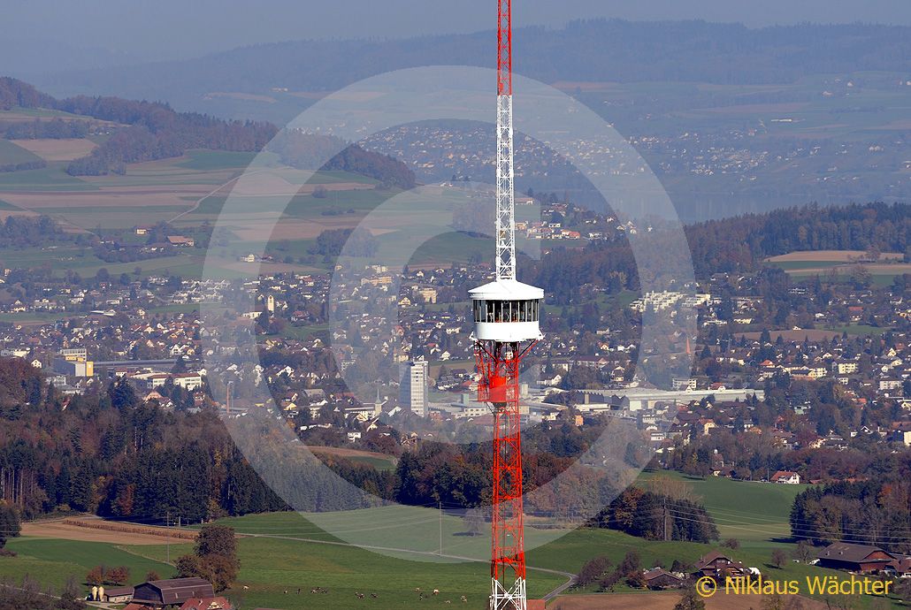 Foto: Radioturm von Beromuenster. (Luftaufnahme von Niklaus Wächter)