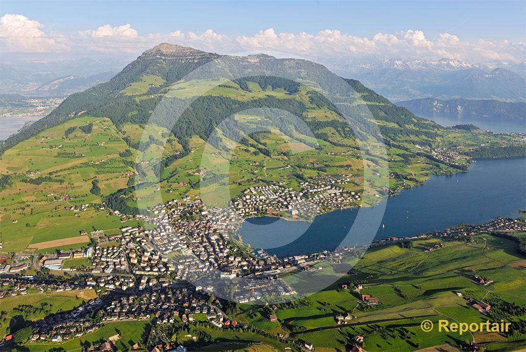 Foto: Küssnacht am Rigi SZ. (Luftaufnahme von Niklaus Wächter)