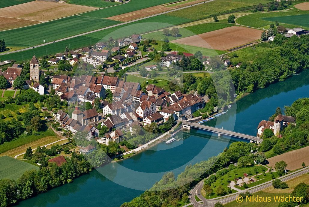 Foto: Kaiserstuhl (AG). (Luftaufnahme von Niklaus Wächter)