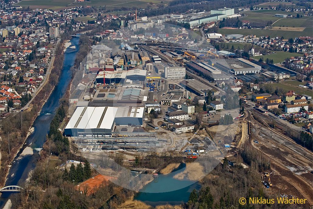 Foto: Stahlwerk Gerlafingen (SO). (Luftaufnahme von Niklaus Wächter)