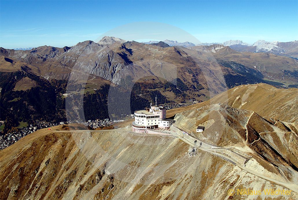 Foto: Das Jakobshorn. (Luftaufnahme von Niklaus Wächter)