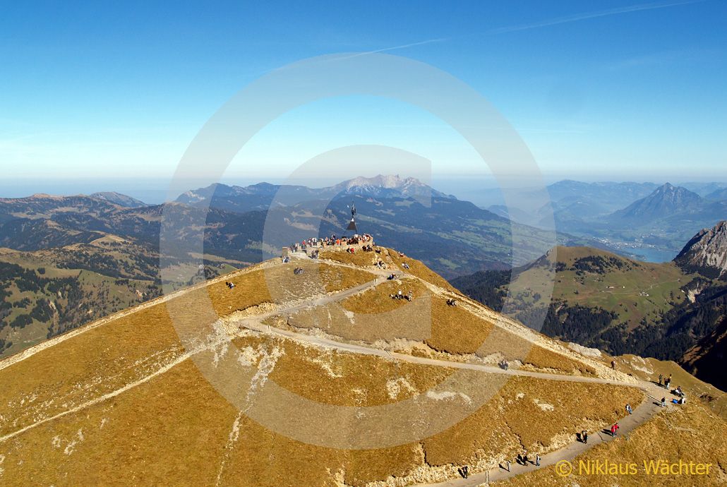 Foto: Das Brienzer Rothorn. (Luftaufnahme von Niklaus Wächter)