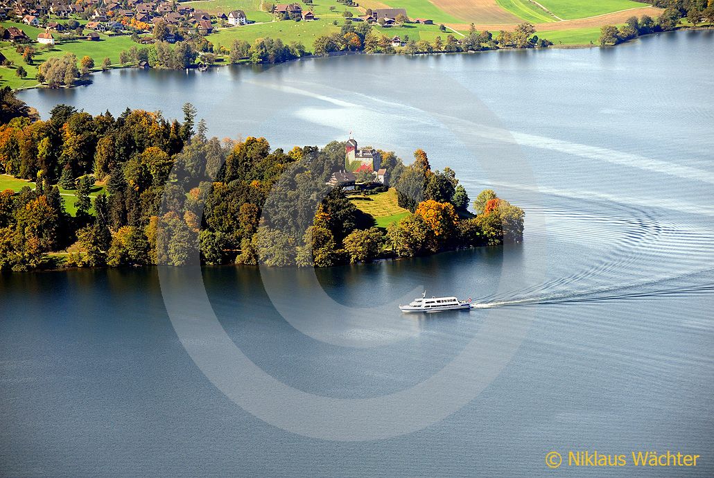 Foto: Der Zugersee bei der Halbinsel Buonas. (Luftaufnahme von Niklaus Wächter)