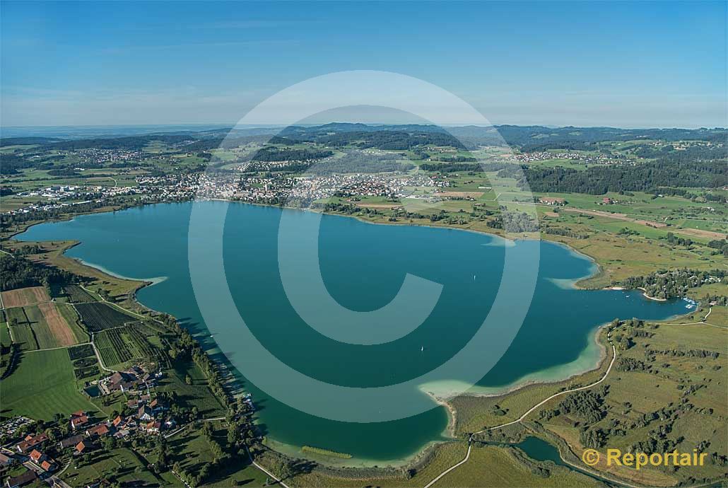 Foto: Der Pfäffikersee im Zürcher Oberland (ZH).. (Luftaufnahme von Niklaus Wächter)