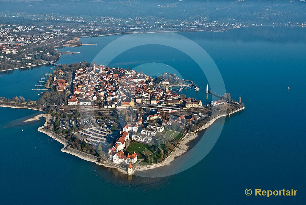 Foto: Lindau D am Bodensee.. (Luftaufnahme von Niklaus Wächter)