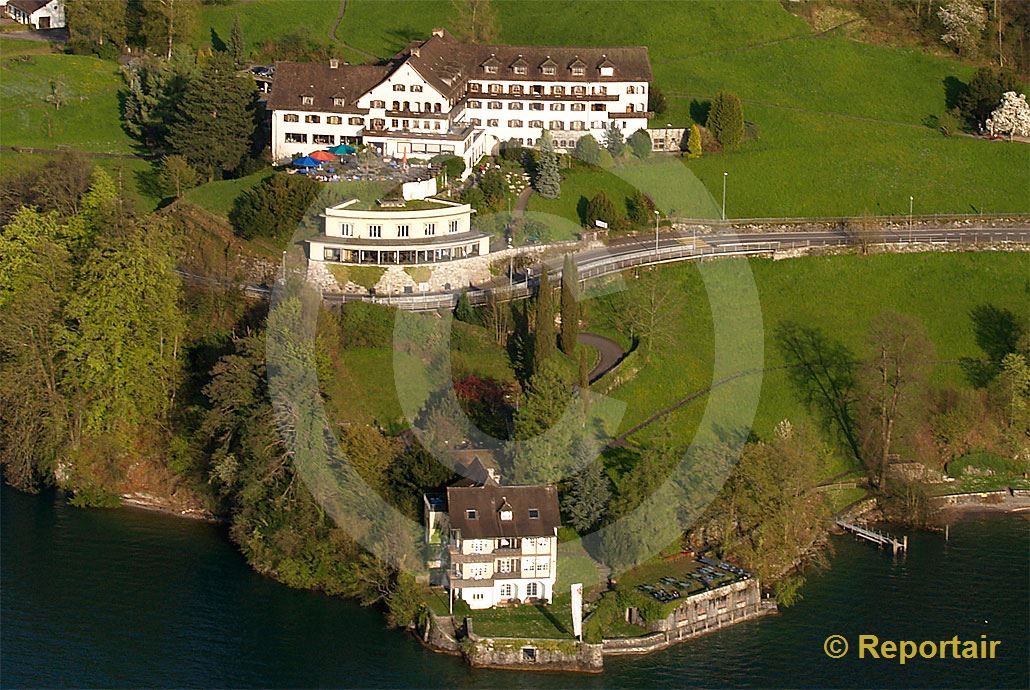 Foto: Das Hotel Floralpina in Vitznau LU.. (Luftaufnahme von Niklaus Wächter)
