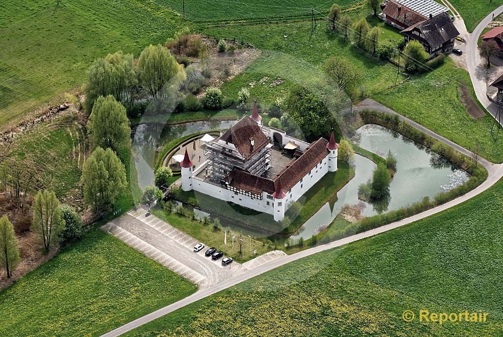Foto: Das Wasserschloss Wyher bei Ettiswil LU. (Luftaufnahme von Niklaus Wächter)