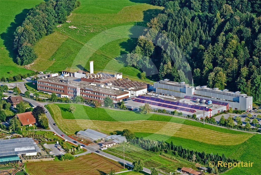 Foto: Ringier Print AG in Adligenswil LU. (Luftaufnahme von Niklaus Wächter)