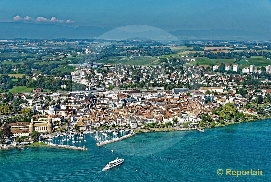 Foto: Morges am Genfersee. (Luftaufnahme von Niklaus Wächter)