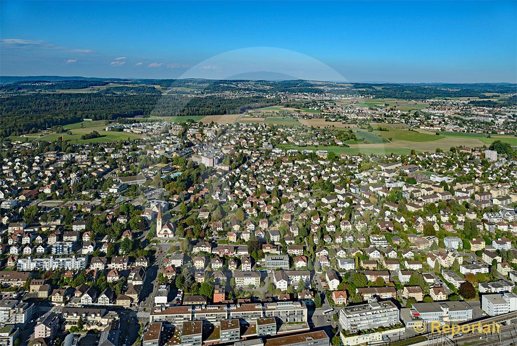 Foto: Wallisellen ZH. (Luftaufnahme von Niklaus Wächter)