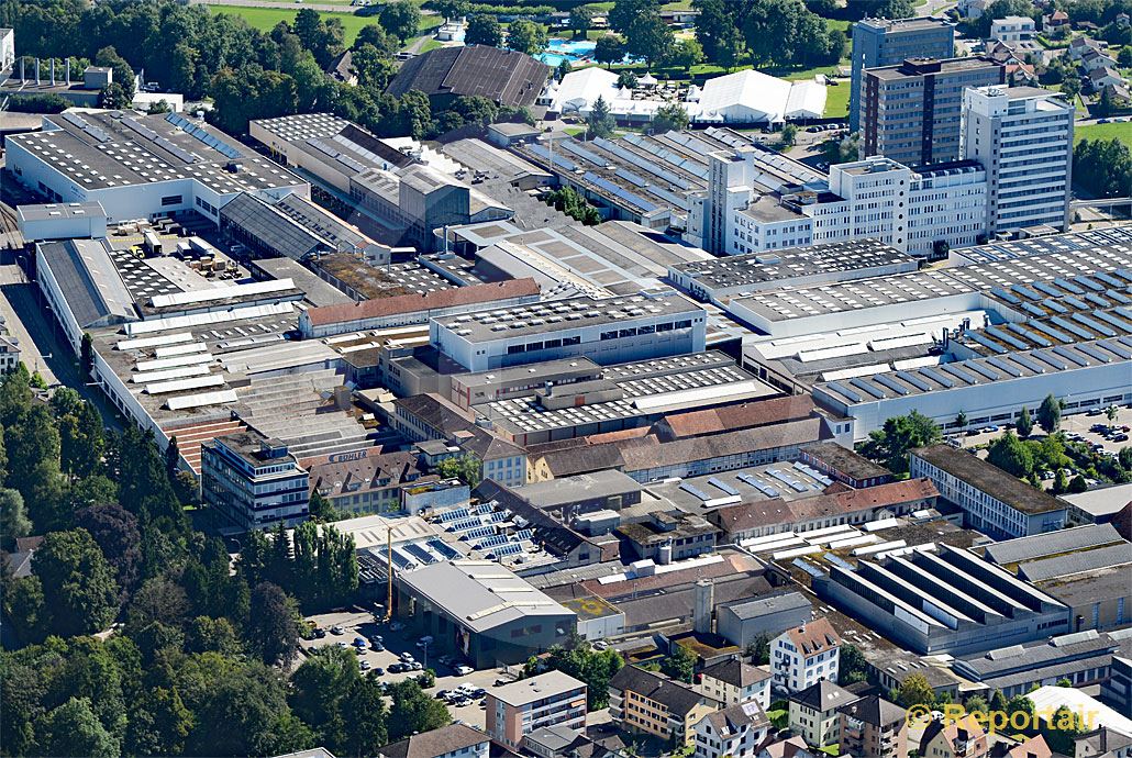 Foto: Die Bühler Holding AG mit Sitz in Uzwil SG. (Luftaufnahme von Niklaus Wächter)