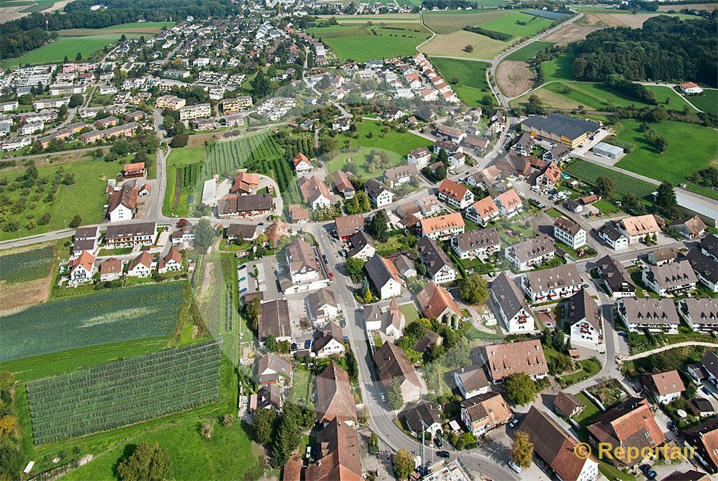 Foto: Oberhasli (ZH). (Luftaufnahme von Niklaus Wächter)