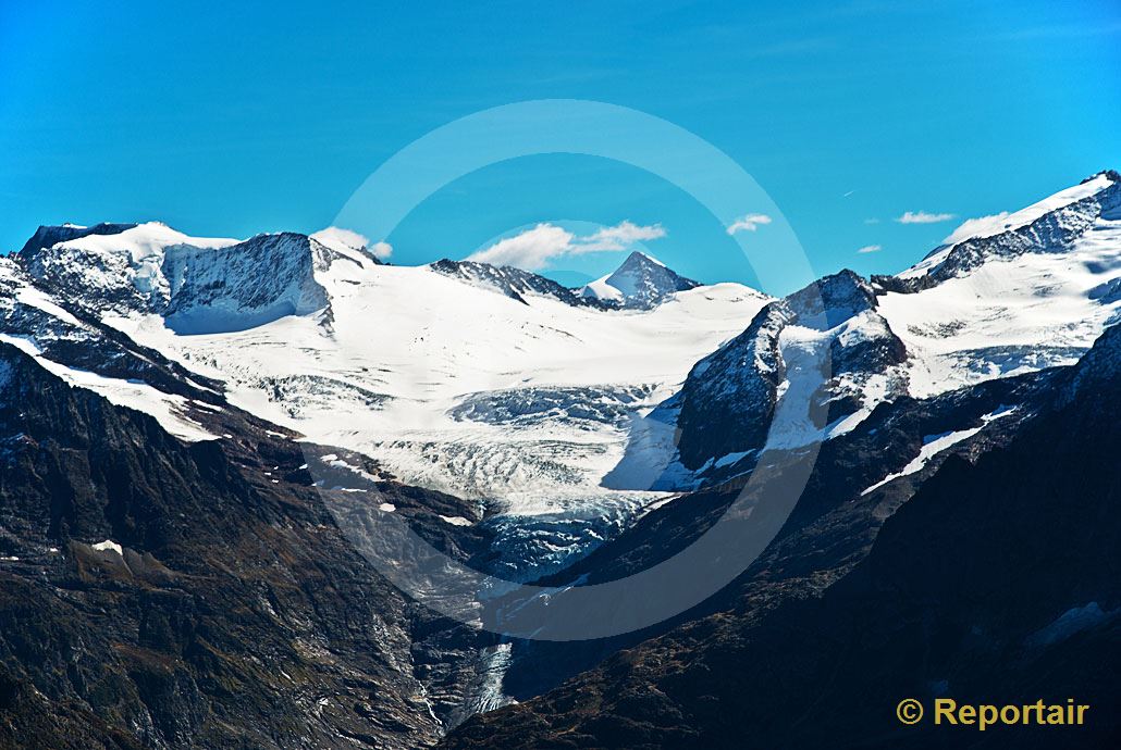 Foto: Der Triftgletscher im Berner Oberland. (Luftaufnahme von Niklaus Wächter)