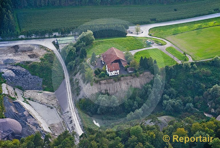 Foto: Landwirtschaft am Abgrund. (Luftaufnahme von Niklaus Wächter)