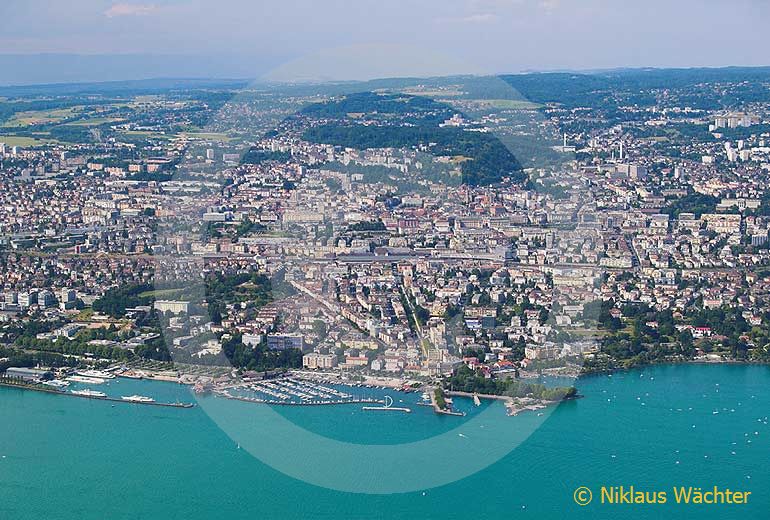 Foto: Lausanne. (Luftaufnahme von Niklaus Wächter)