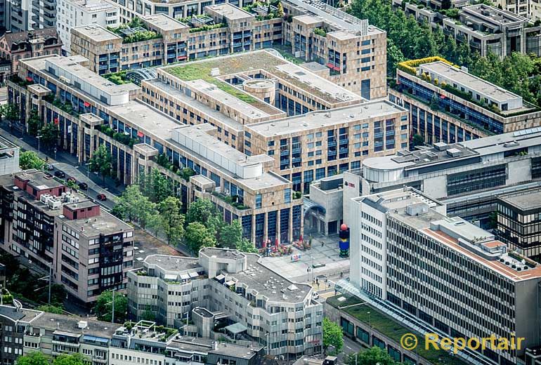 Foto: Metalli-Zentrum in Zug.. (Luftaufnahme von Niklaus Wächter)