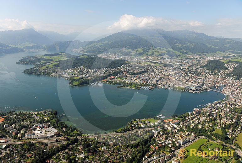 Foto: Die Touristenmetropole Luzern. (Luftaufnahme von Niklaus Wächter)