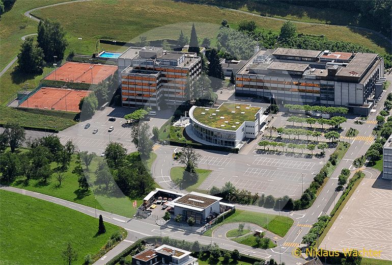 Foto: Dow Chemical Company - Die europäische Konzernzentrale in Horgen ZH. (Luftaufnahme von Niklaus Wächter)