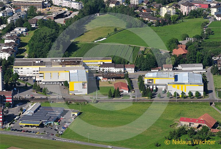 Foto: Hauptsitz der Calida AG in Sursee LU. (Luftaufnahme von Niklaus Wächter)