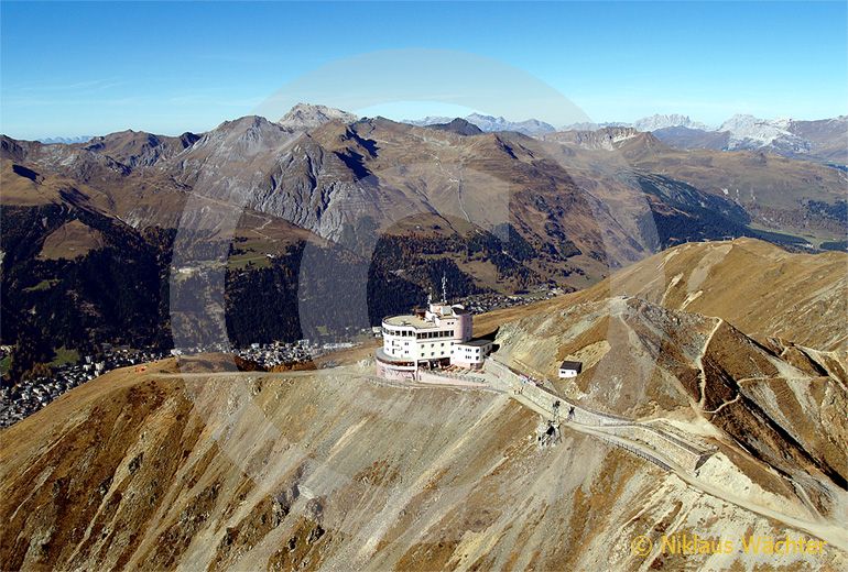 Foto: Das Jakobshorn. (Luftaufnahme von Niklaus Wächter)