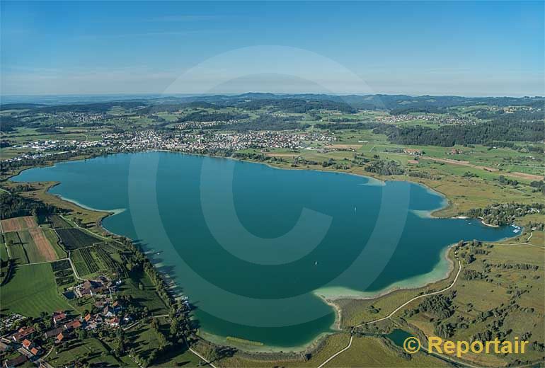 Foto: Der Pfäffikersee im Zürcher Oberland (ZH).. (Luftaufnahme von Niklaus Wächter)