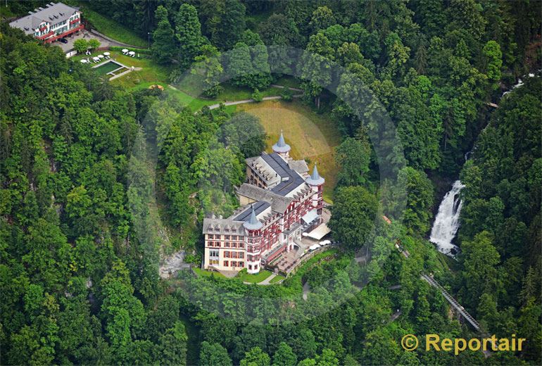 Foto: Das Grandhotel Giessbach in Brienz BE. (Luftaufnahme von Niklaus Wächter)