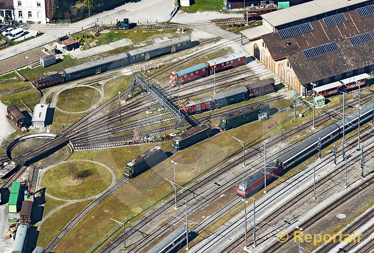 Foto: Nein, keine Modelleisenbahn, sondern ein Teil des Bahnareals von Romanshorn TG. Locorama genannt. (Luftaufnahme von Niklaus Wächter)