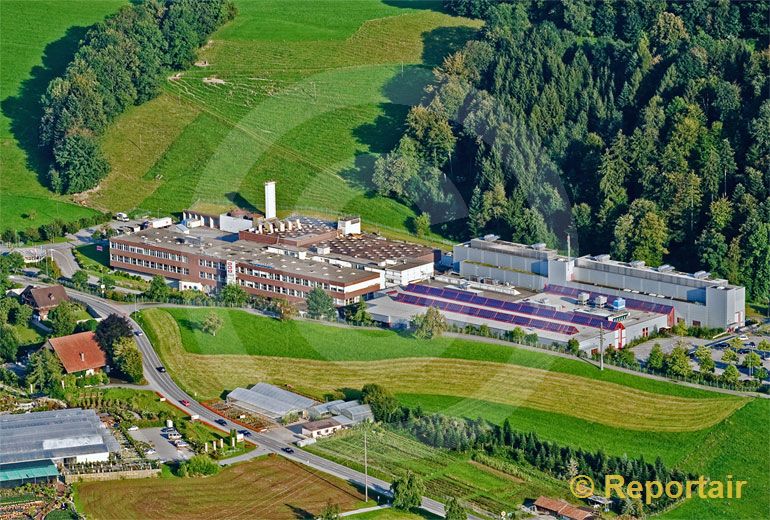 Foto: Ringier Print AG in Adligenswil LU. (Luftaufnahme von Niklaus Wächter)