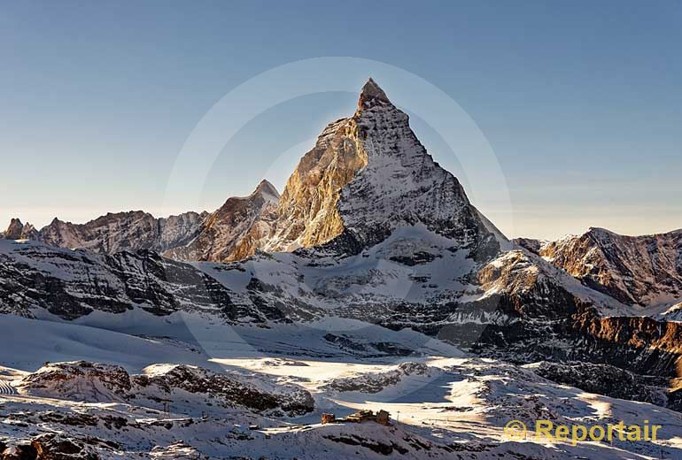 Foto: Das Matterhorn bei Zermatt VS . (Luftaufnahme von Niklaus Wächter)