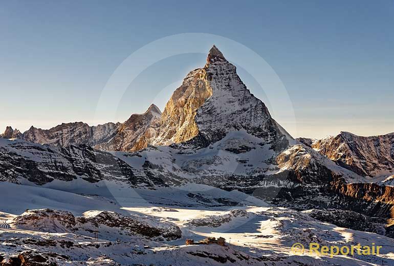Foto: Das Matterhorn bei Zermatt VS . (Luftaufnahme von Niklaus Wächter)