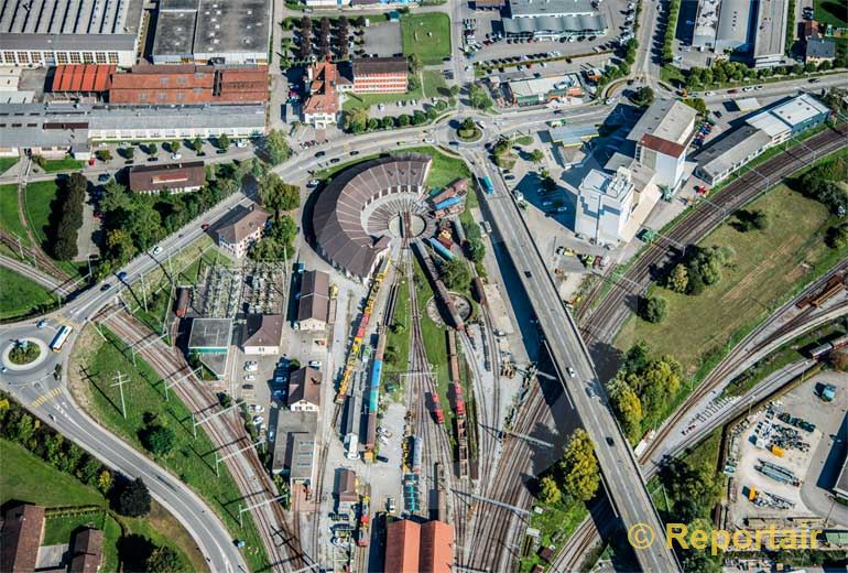 Foto: Abstellbahnhof in Delsberg JU. (Luftaufnahme von Niklaus Wächter)