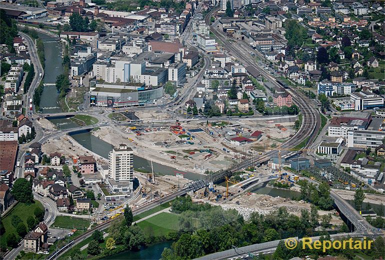 Foto: Der Seetalplatz in Emmen wird noch bis im Jahr 2018 umgebaut. (Luftaufnahme von Niklaus Wächter)