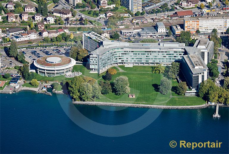 Foto: Der Hauptsitz von Nestle in Vevey (VD). (Luftaufnahme von Niklaus Wächter)