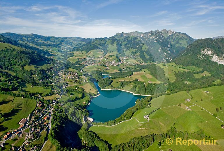 Foto: Lac de Montsalvens FR. (Luftaufnahme von Niklaus Wächter)