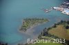 Luftaufnahme SEEN/Urnersee Inseln - Foto Badeinseln Flueelen 0501
