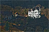 Foto 393: Das Schloss Salenstein in der gleichnamigen Gemeinde am Bodensee zerfällt.