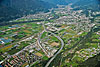 Foto 291: Zersiedelung und Verkehrsströme prägen die Magadinoebene unterhalb von Bellinzona (TI).